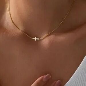 Minimalist Gold Cross Pendant Necklace